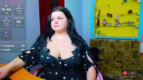 Lina online show from July 15, 2026, 6:35 pm