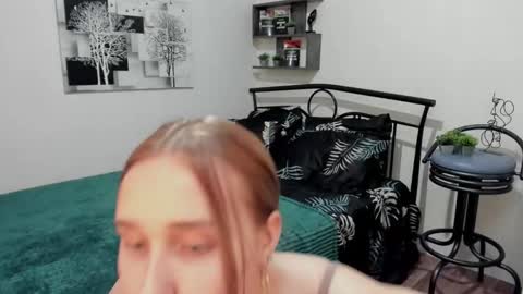 Lina online show from March 7, 2025, 12:58 am