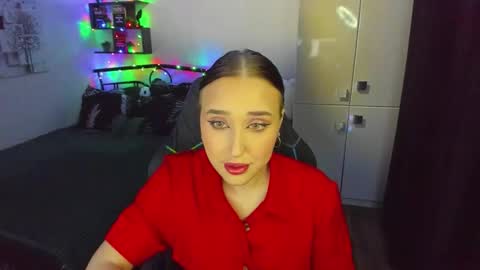 Snapshot of linatruly chatting on February 19, 2026, 10:17 pm Lina online show from February 19, 2026, 10:17 pm