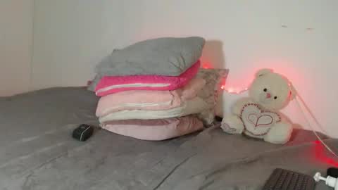 Snapshot of linda_581 chatting on May 26, 2026, 2:51 am linda online show from May 26, 2026, 2:51 am