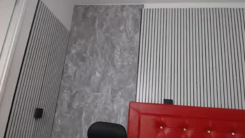 Linda online show from June 15, 2026, 11:56 am
