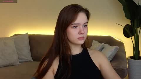 linda__robertz online show from November 6, 2025, 10:54 pm