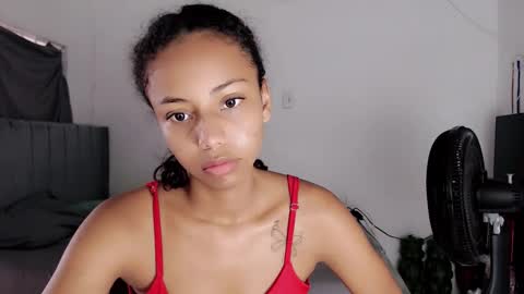 Snapshot of linda_brown_1 chatting on February 9, 2026, 1:15 pm linda brown online show from February 9, 2026, 1:15 pm