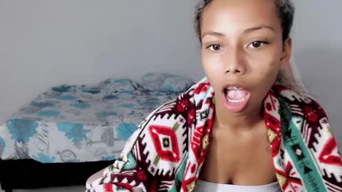 Snapshot of linda_brown_1 chatting on April 17, 2026, 11:13 am linda brown online show from April 17, 2026, 11:13 am