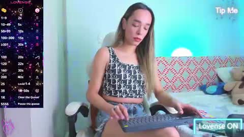 Linda online show from June 26, 2026, 5:01 am