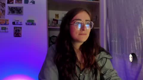 Giggles  online show from July 1, 2026, 12:34 am