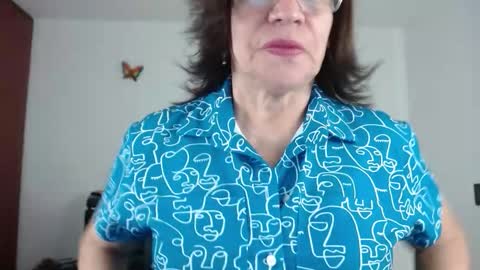 Snapshot of linda_hanna1977 chatting on November 6, 2025, 1:34 pm Linda Hanna online show from November 6, 2025, 1:34 pm