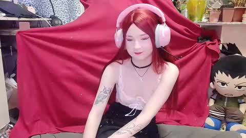 linda_harrisons online show from February 28, 2025, 9:44 pm