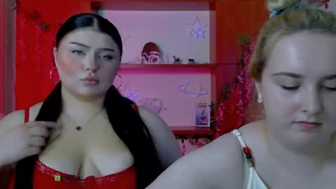 Snapshot of linda_lynx chatting on July 25, 2026, 9:07 am linda_lynx online show from July 25, 2026, 9:07 am