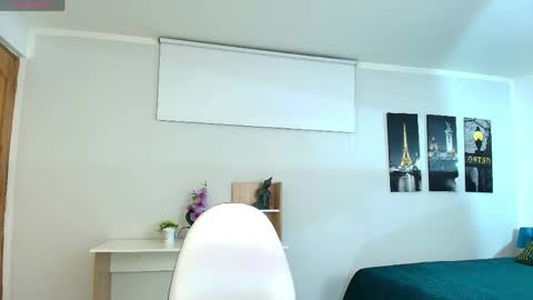 Snapshot of linda_morgan1 chatting on May 11, 2026, 12:22 pm Maria Paula online show from May 11, 2026, 12:22 pm