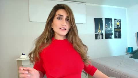 Snapshot of linda_morgan1 chatting on May 21, 2026, 12:23 pm Maria Paula online show from May 21, 2026, 12:23 pm