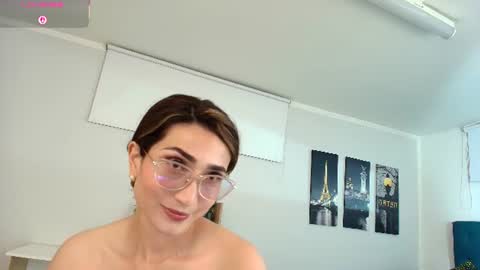 Maria Paula online show from June 12, 2026, 11:09 am