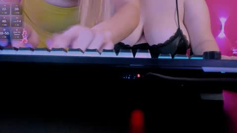 linda_save online show from March 8, 2026, 2:04 am