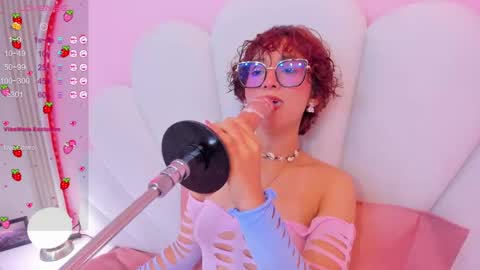 Snapshot of linda_sofi__ chatting on March 2, 2025, 3:24 am linda_sofi__ online show from March 2, 2025, 3:24 am