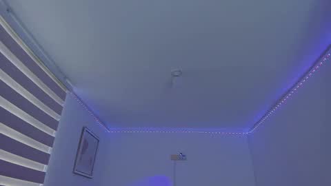 Snapshot of linda_zaam8386 chatting on February 24, 2025, 6:47 pm online show from February 24, 2025, 6:47 pm