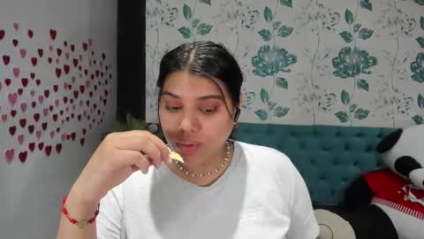    online show from February 20, 2025, 3:41 pm