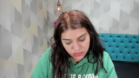    online show from September 16, 2025, 3:18 am