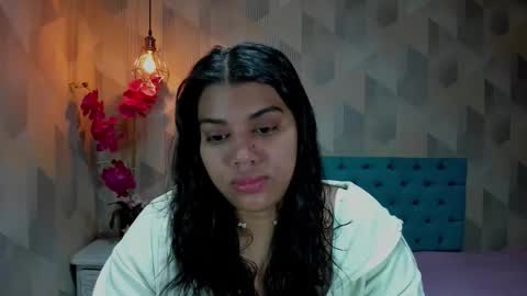 Snapshot of lindabreexlove chatting on January 12, 2026, 3:06 pm online show from January 12, 2026, 3:06 pm