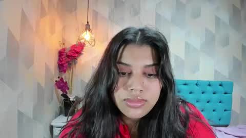 Snapshot of lindabreexlove chatting on May 23, 2026, 4:44 pm online show from May 23, 2026, 4:44 pm