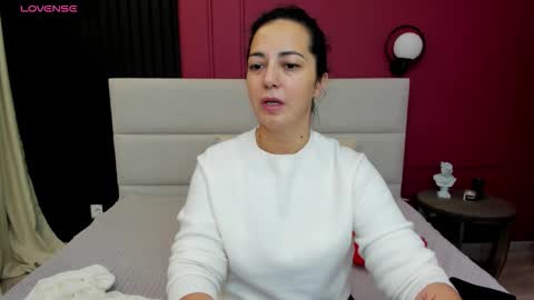 Linda online show from October 11, 2025, 1:16 am