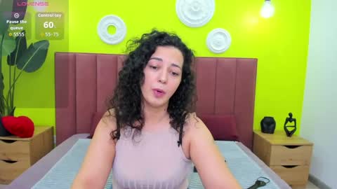 Linda online show from May 22, 2026, 1:46 am
