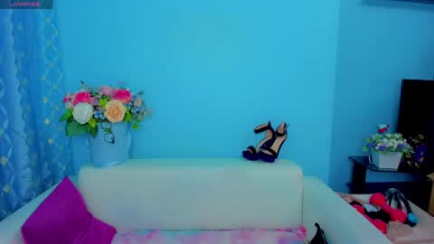 Linda online show from June 3, 2026, 3:09 am