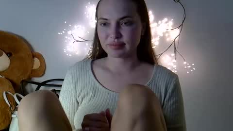 Snapshot of lindsisecret chatting on March 25, 2026, 4:57 pm Anna online show from March 25, 2026, 4:57 pm