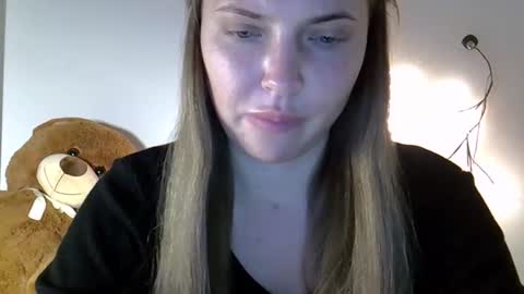 Snapshot of lindsisecret chatting on March 31, 2026, 7:14 pm Anna online show from March 31, 2026, 7:14 pm