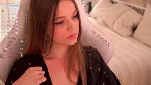 Snapshot of linesssssa chatting on February 19, 2025, 10:31 pm linesssssa online show from February 19, 2025, 10:31 pm