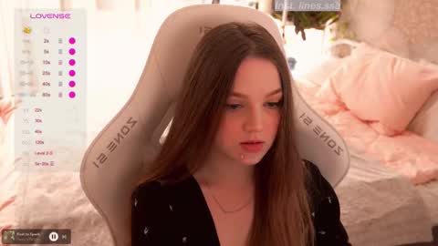 Snapshot of linesssssa chatting on November 1, 2025, 3:36 pm linesssssa online show from November 1, 2025, 3:36 pm