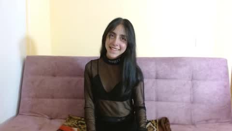 Snapshot of ling_ling24 chatting on February 1, 2025, 3:30 am ling ling24 online show from February 1, 2025, 3:30 am