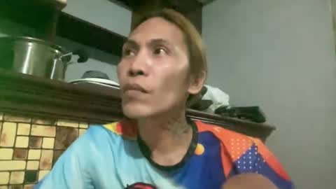 weng bustamante online show from January 24, 2025, 4:17 pm