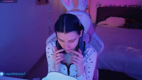 Snapshot of linksiss chatting on February 4, 2026, 5:08 pm linksiss online show from February 4, 2026, 5:08 pm