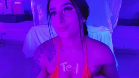 Snapshot of linoshka_1 chatting on September 13, 2025, 9:03 pm Luciana online show from September 13, 2025, 9:03 pm