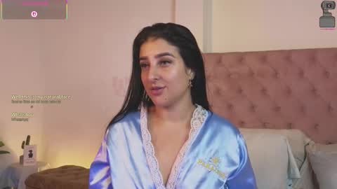 Luciana online show from February 10, 2026, 8:57 pm