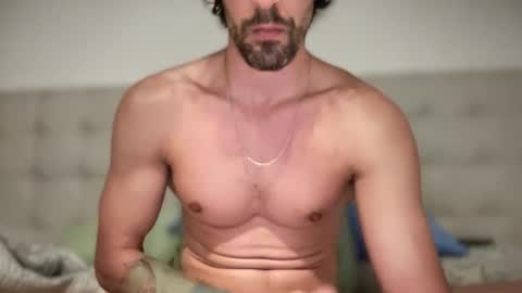 Snapshot of lion_hotty chatting on November 24, 2025, 6:29 pm lion_hotty online show from November 24, 2025, 6:29 pm