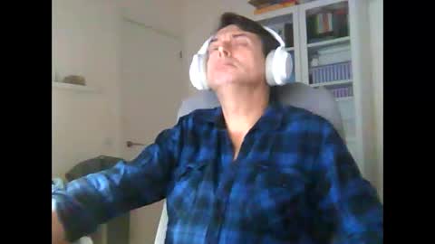 Snapshot of liongr69 chatting on November 24, 2025, 7:41 am liongr69 online show from November 24, 2025, 7:41 am