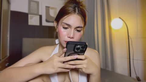 Liora of Ophir online show from February 10, 2026, 9:35 am