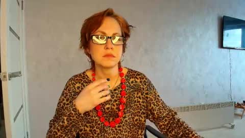 Snapshot of lioraweiss chatting on April 21, 2026, 11:38 am Liora Weiss online show from April 21, 2026, 11:38 am