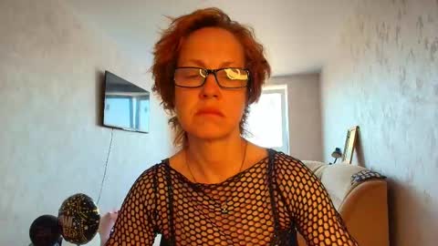 Snapshot of lioraweiss chatting on May 21, 2026, 7:59 am Liora Weiss online show from May 21, 2026, 7:59 am