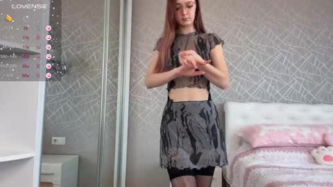 Liory online show from April 5, 2026, 9:50 am