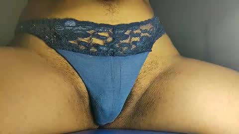 Snapshot of lipnotize chatting on November 25, 2025, 3:12 pm Lipnotize by Avesso online show from November 25, 2025, 3:12 pm