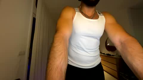 Snapshot of lipo_six chatting on July 23, 2026, 11:57 pm Lipo Six online show from July 23, 2026, 11:57 pm