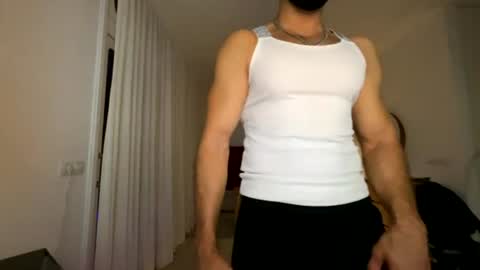Snapshot of lipo_six chatting on July 24, 2026, 11:36 pm Lipo Six online show from July 24, 2026, 11:36 pm