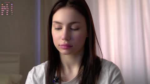 Amelia online show from June 1, 2026, 1:40 am