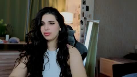Jess online show from May 16, 2026, 4:20 am