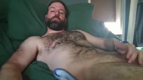 Snapshot of liquorsnurf69 chatting on April 23, 2026, 5:48 pm liquorsnurf69 online show from April 23, 2026, 5:48 pm