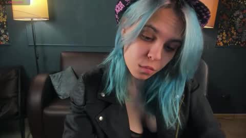 Snapshot of lirabelles chatting on February 10, 2026, 3:21 am hello Ill be waiting for you during these hours tue 10am-5pm wed 3am-5pm thu 3am-5pm fri 3am-10am sat 10am-5pm sun 3am-1GMT online show from February 10, 2026, 3:21 am