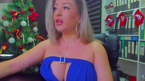 lisa online show from December 11, 2024, 3:45 am