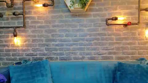 Lisa Caprice online show from July 28, 2026, 3:35 am